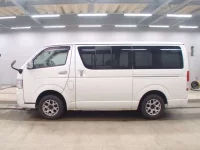 Toyota HIACE VAN лот № 5566 оценка R  с аукциона в Японии 3