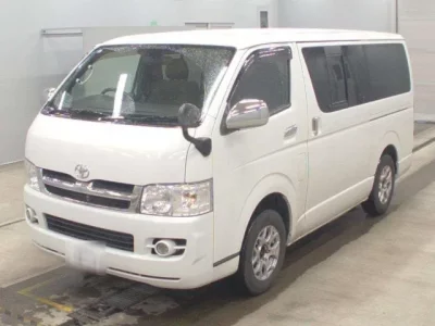 Toyota HIACE VAN  с аукциона в Японии