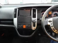 Nissan SERENA лот № 5569 оценка 3.5  с аукциона в Японии 8