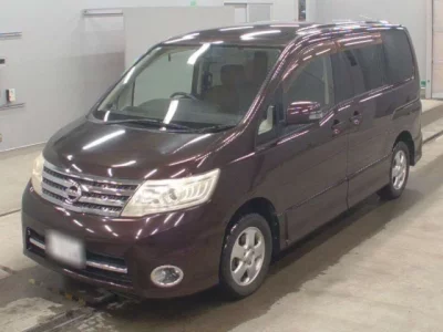 Nissan SERENA  с аукциона в Японии