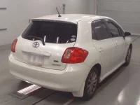 Toyota AURIS лот № 30500 оценка R  с аукциона в Японии 1