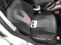 Toyota AURIS лот № 30500 оценка R  с аукциона в Японии 7