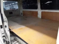 Toyota HIACE VAN лот № 30503 оценка R  с аукциона в Японии 9