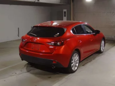 Mazda AXELA  с аукциона в Японии
