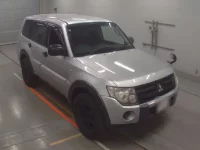 Mitsubishi PAJERO лот № 30512 оценка R  с аукциона в Японии 4