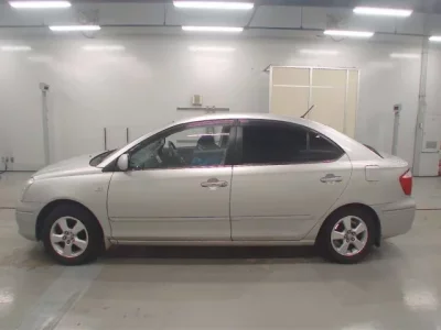 Toyota PREMIO  с аукциона в Японии