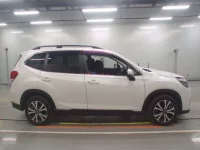 Subaru FORESTER лот № 30509 оценка R  с аукциона в Японии 2