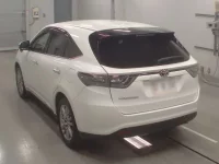 Toyota HARRIER лот № 30515 оценка 4  с аукциона в Японии 5