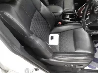 Toyota HARRIER лот № 30515 оценка 4  с аукциона в Японии 7