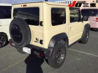 Suzuki JIMNY SIERRA лот № 3521 оценка 4.5  с аукциона в Японии 5