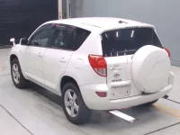 Toyota RAV4 лот № 4108 оценка 3.5  с аукциона в Японии 5