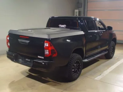 Toyota HILUX  с аукциона в Японии