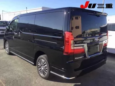 Toyota GRANACE