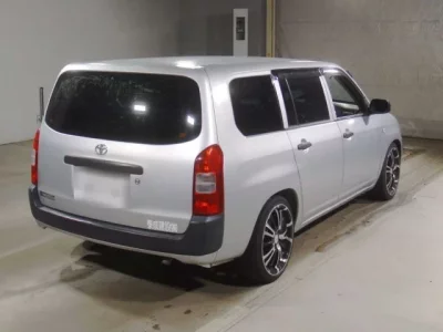 Toyota PROBOX  с аукциона в Японии