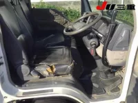 Mazda TITAN лот № 1014 оценка 3.5  с аукциона в Японии 3