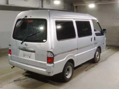 Nissan VANETTE VAN