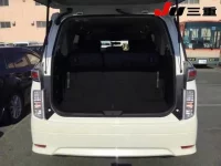 Nissan ELGRAND лот № 3561 оценка 4  с аукциона в Японии 6