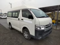 Toyota HIACE VAN лот № 8914 оценка 3.5  с аукциона в Японии 1
