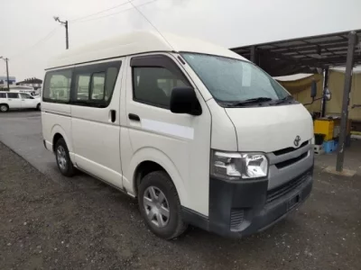 Toyota HIACE VAN  с аукциона в Японии