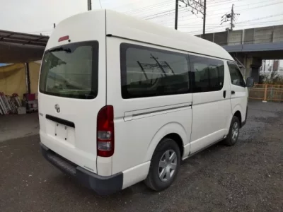 Toyota HIACE VAN  с аукциона в Японии