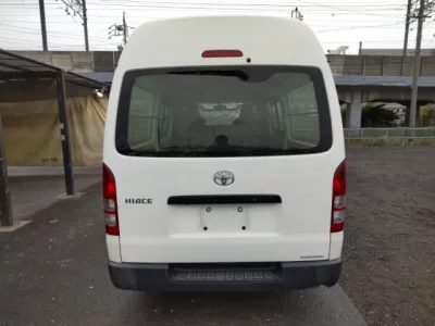 Toyota HIACE VAN  с аукциона в Японии
