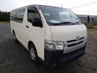Toyota HIACE VAN лот № 3034 оценка 3.5  с аукциона в Японии 1