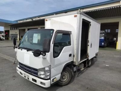 Mazda TITAN  с аукциона в Японии