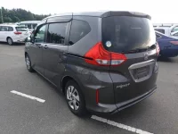 Honda FREED лот № 6640 оценка 3  с аукциона в Японии 4