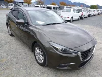 Mazda AXELA лот № 3086 оценка 4  с аукциона в Японии 1