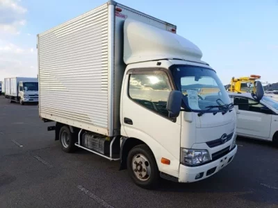 Hino DUTRO  с аукциона в Японии