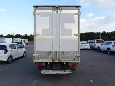 Hino DUTRO  с аукциона в Японии