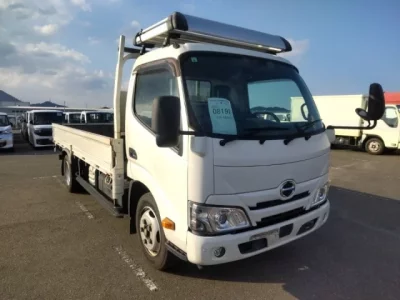 Hino DUTRO  с аукциона в Японии