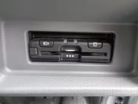 Nissan CARAVAN VAN лот № 1636 оценка 3.5  с аукциона в Японии 7