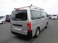 Nissan CARAVAN VAN лот № 1636 оценка 3.5  с аукциона в Японии 1