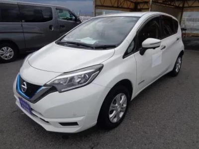 Nissan NOTE  с аукциона в Японии