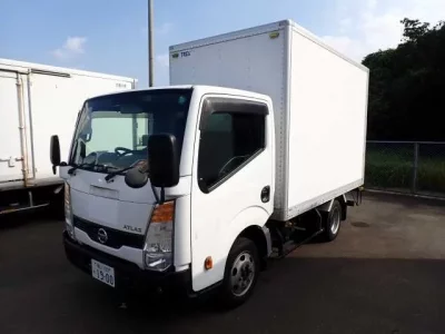 Nissan ATLAS  с аукциона в Японии