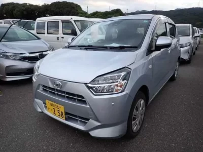Daihatsu MIRA E S