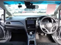 Honda SHUTTLE лот № 40 оценка 4  с аукциона в Японии 2