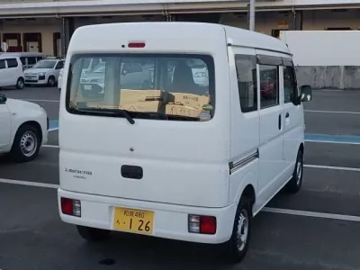 Mitsubishi MINICAB VAN