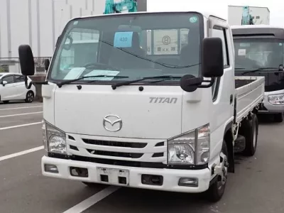 Mazda TITAN  с аукциона в Японии