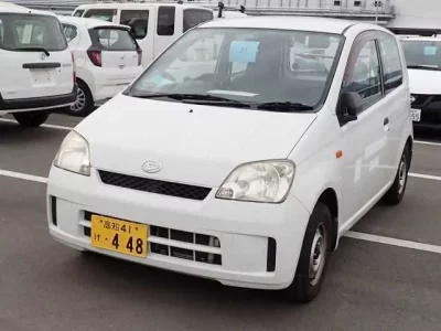 Daihatsu MIRA  с аукциона в Японии