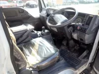 Isuzu ELF лот № 132 оценка 3  с аукциона в Японии 2