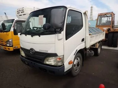 Hino DUTRO