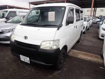 Toyota LITE ACE VAN  с аукциона в Японии