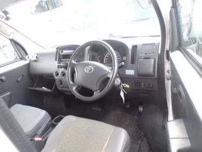 Toyota LITE ACE VAN  с аукциона в Японии