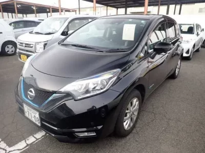 Nissan NOTE  с аукциона в Японии
