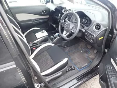 Nissan NOTE  с аукциона в Японии
