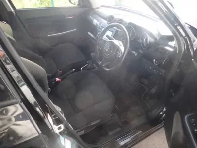 Suzuki SWIFT  с аукциона в Японии