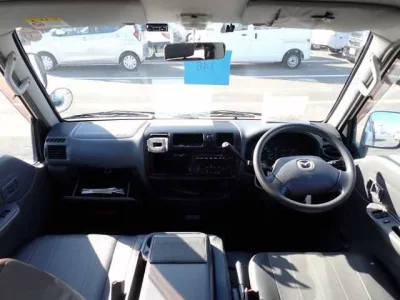 Mazda BONGO VAN  с аукциона в Японии