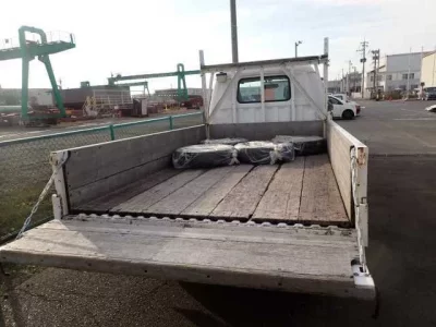 Nissan VANETTE TRUCK